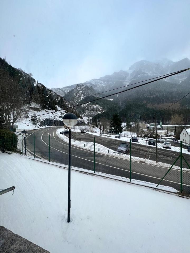 Alojamiento Anayet Aranones Canfranc Exterior foto